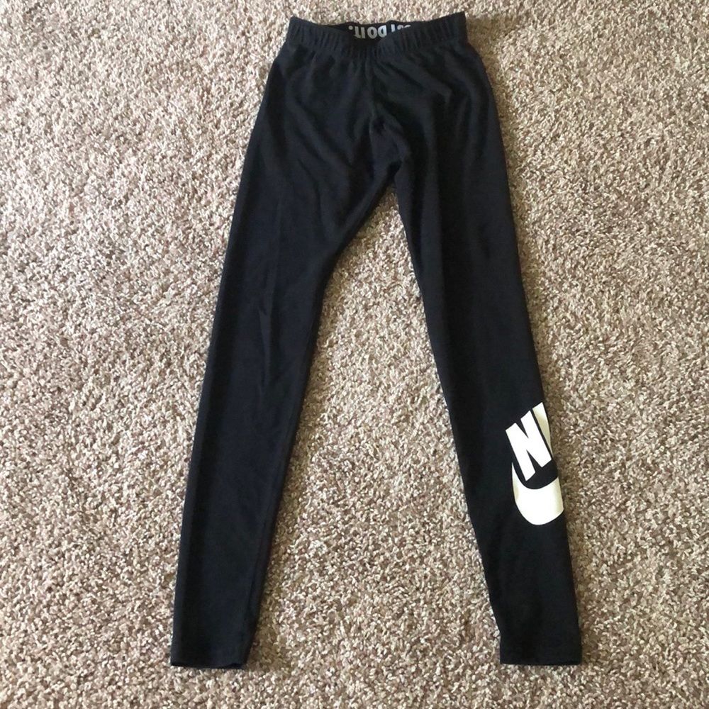 Nike leggings